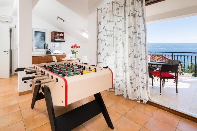 Vila Jadran Omiš Екстериор снимка